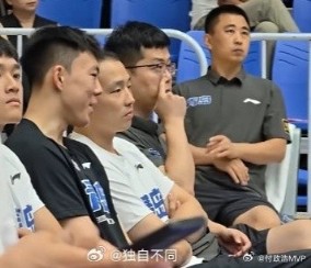 媒体人：浙江队利用自身缺陷&王奕博双重身份限制他 很难让人共情
