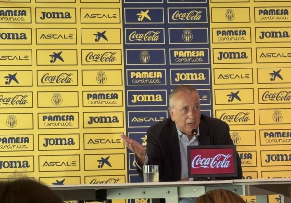 黄潜主席谈对阵巴萨：手续办理中，季票持有者可以免费前往迈阿密