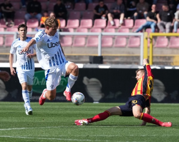 尼科-帕斯：从小我的偶像就是梅西，我看了阿根廷国家队所有比赛