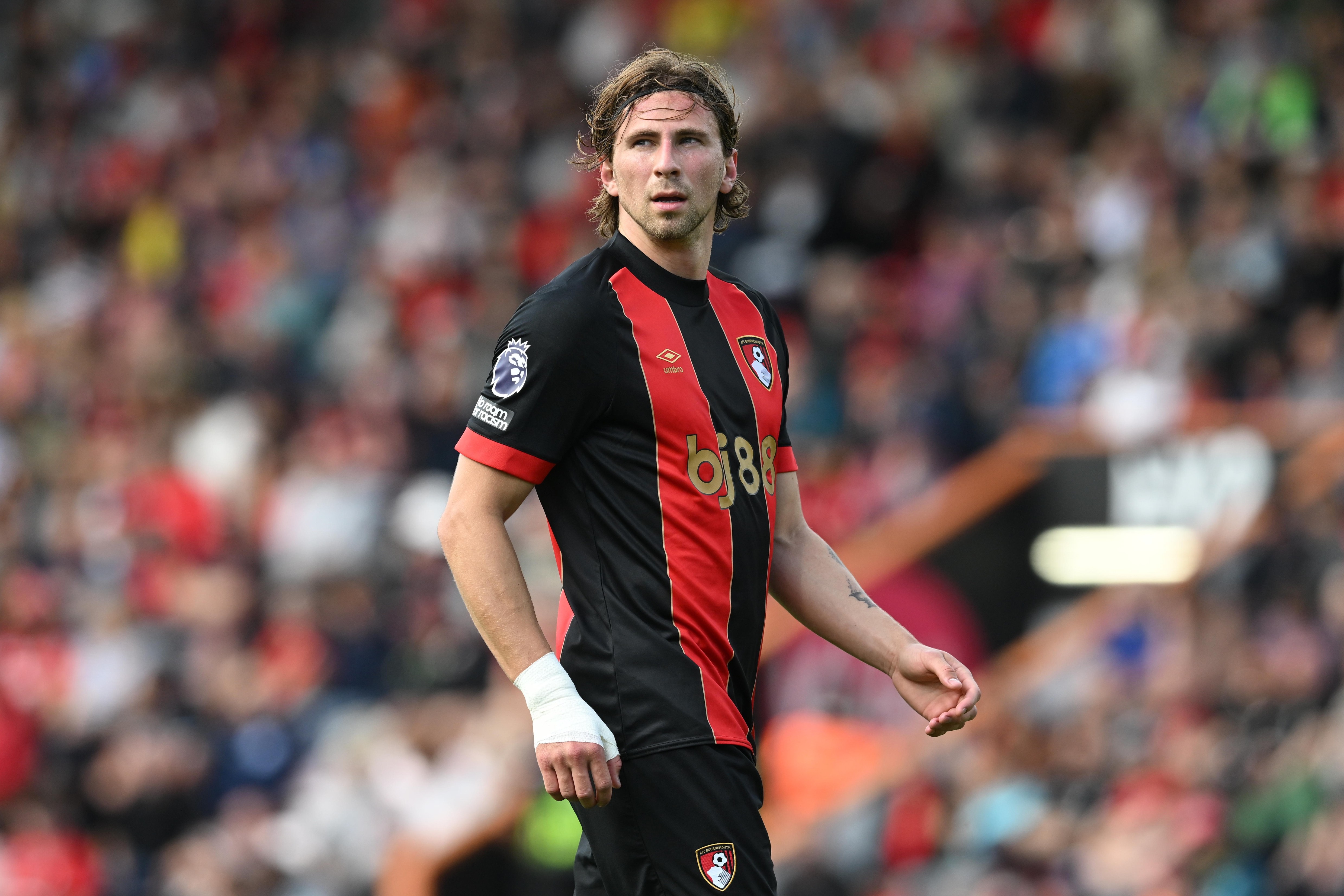 天空记者：扎巴尼转会巴黎达全面协议，费用5450万镑+浮动